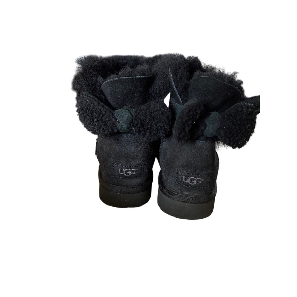 Black Ugg Boots Classic Heritage Bow